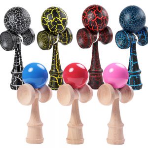 Kendama 18CM pełne pęknięcie PU farba drewniana Kendama piłka umiejętna piłka do żonglerki gra zabawka wypoczynek na świeżym powietrzu sport